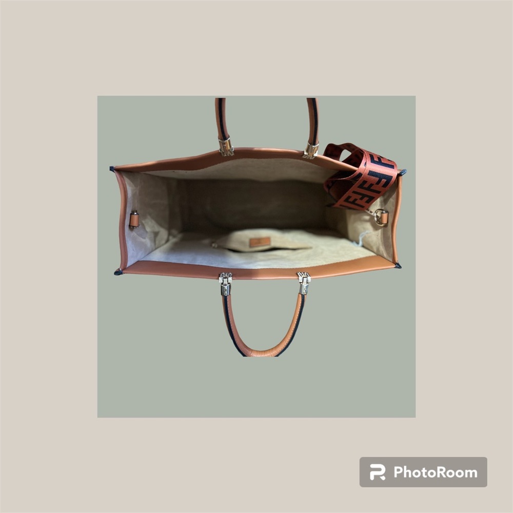 Brown structure book bag - Picture 3 of 4